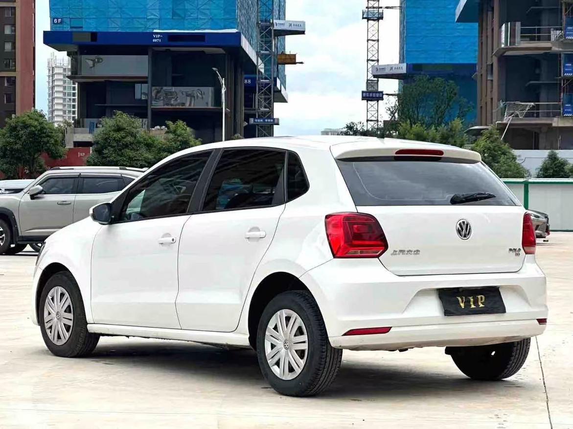 Volkswagen Polo 2018 thumb 2