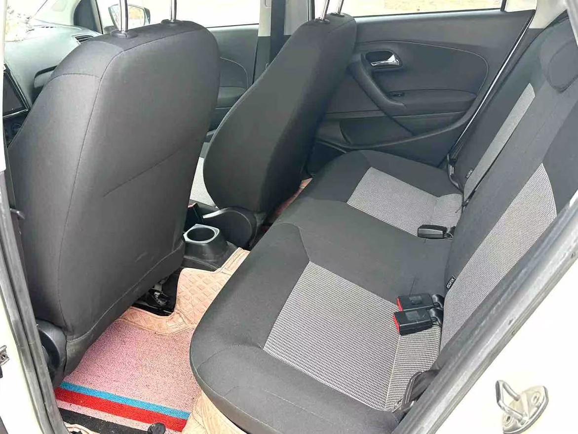 Volkswagen Polo 2018 thumb 8