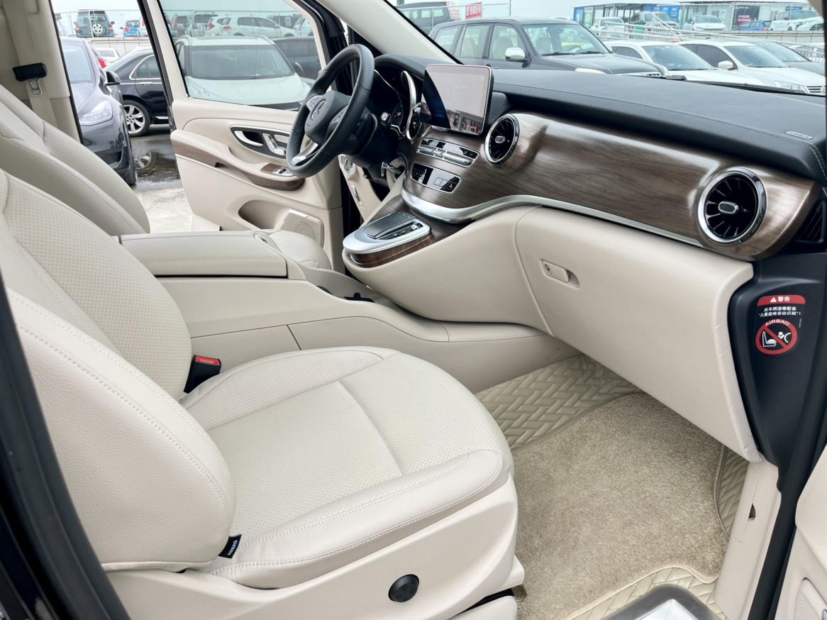 Mercedes-Benz V-Класс 2022 thumb 9