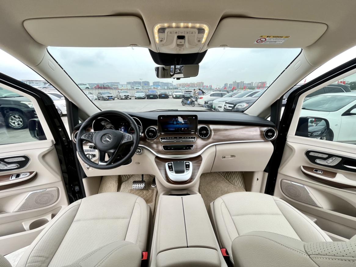 Mercedes-Benz V-Класс 2022 thumb 11
