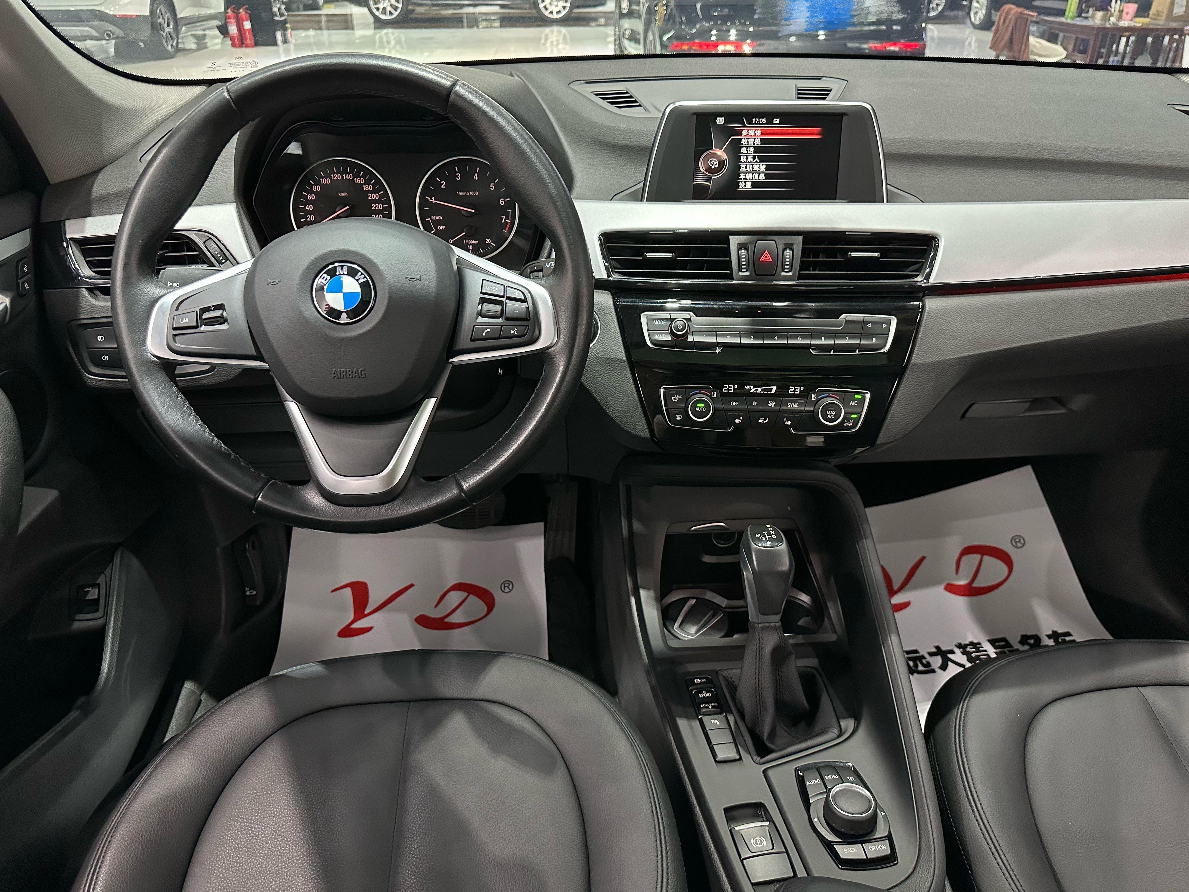 BMW X1 2016 thumb 8
