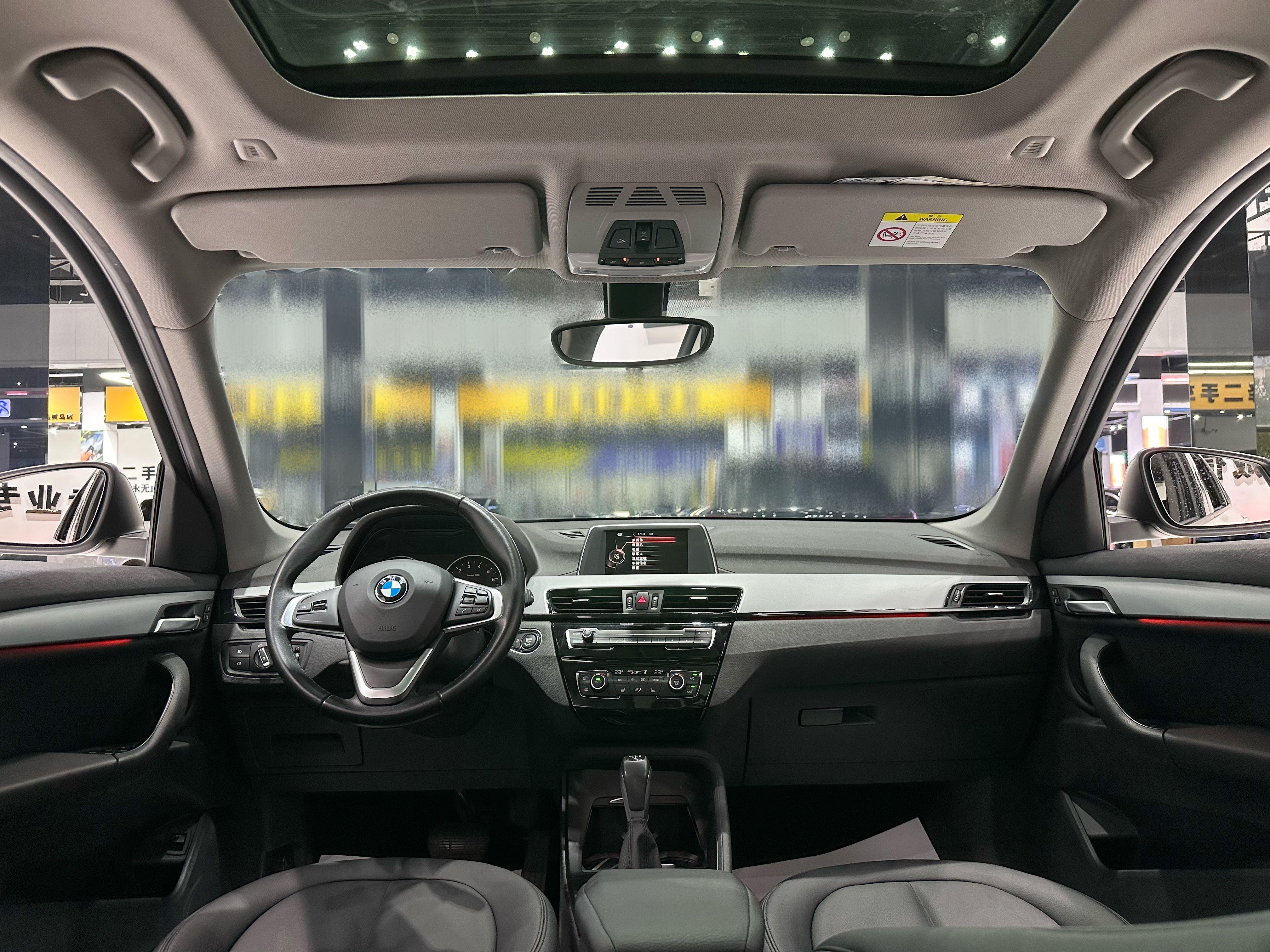 BMW X1 2016 thumb 10