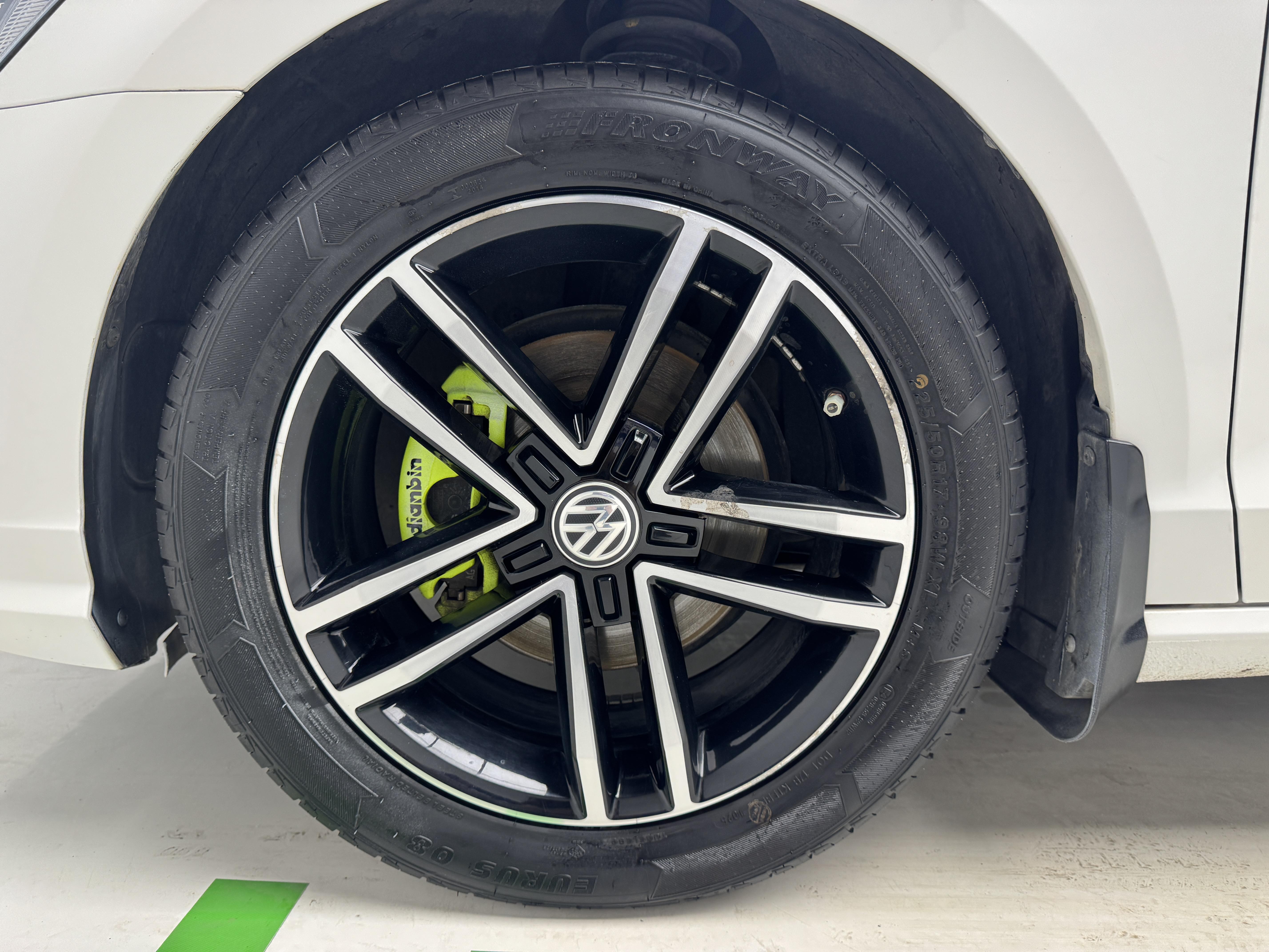 Volkswagen Lamando 2019 thumb 7