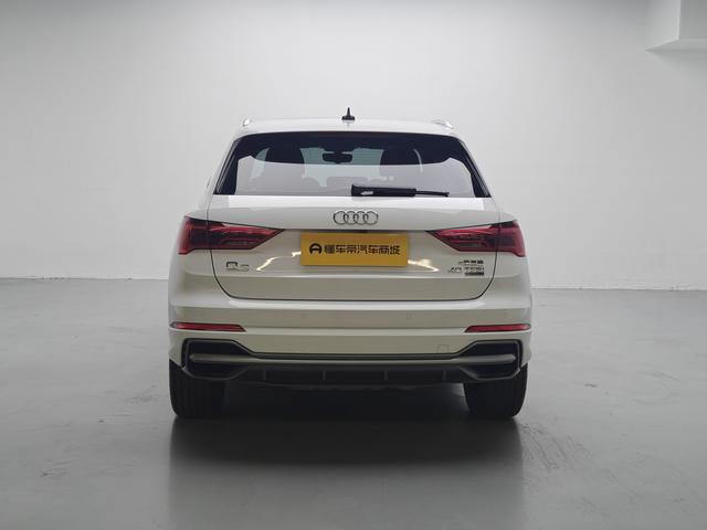 Audi Q3 2019 thumb 4