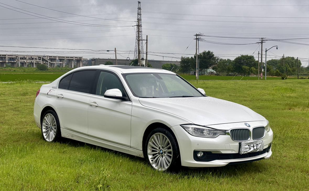 BMW 3 серии 2018 thumb 10