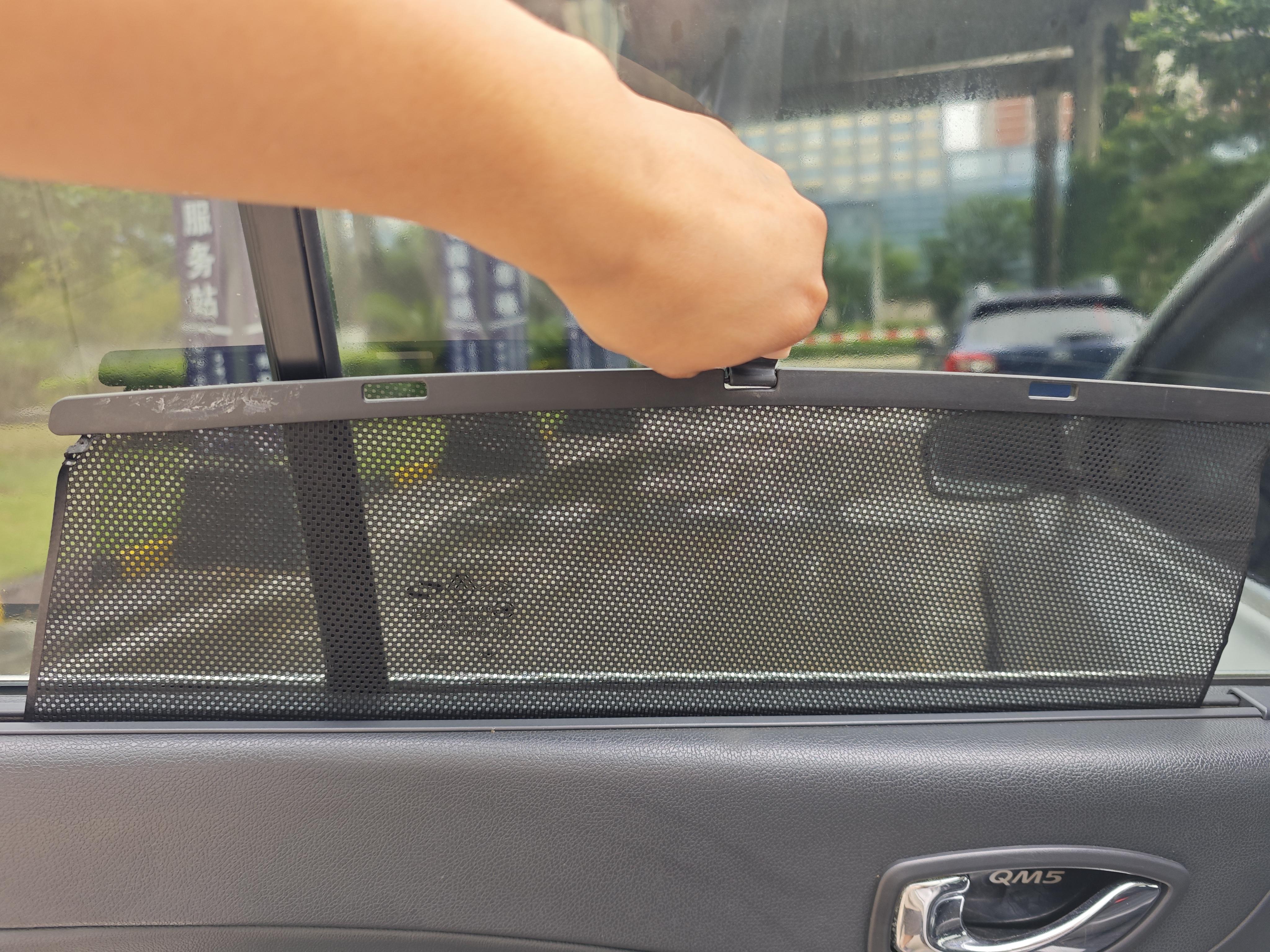 Renault Ke Lei Ao 2012 thumb 5