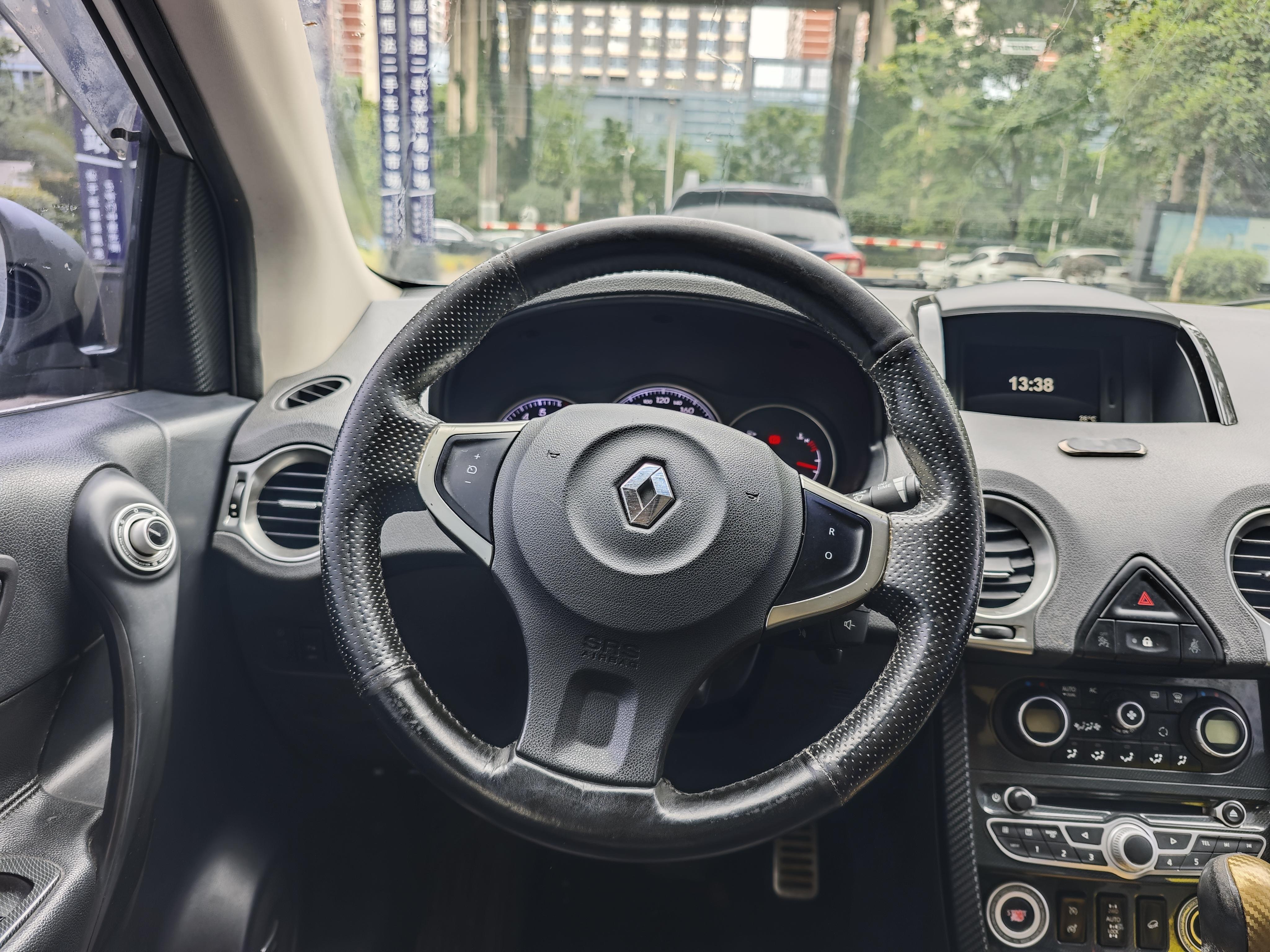 Renault Ke Lei Ao 2012 thumb 9