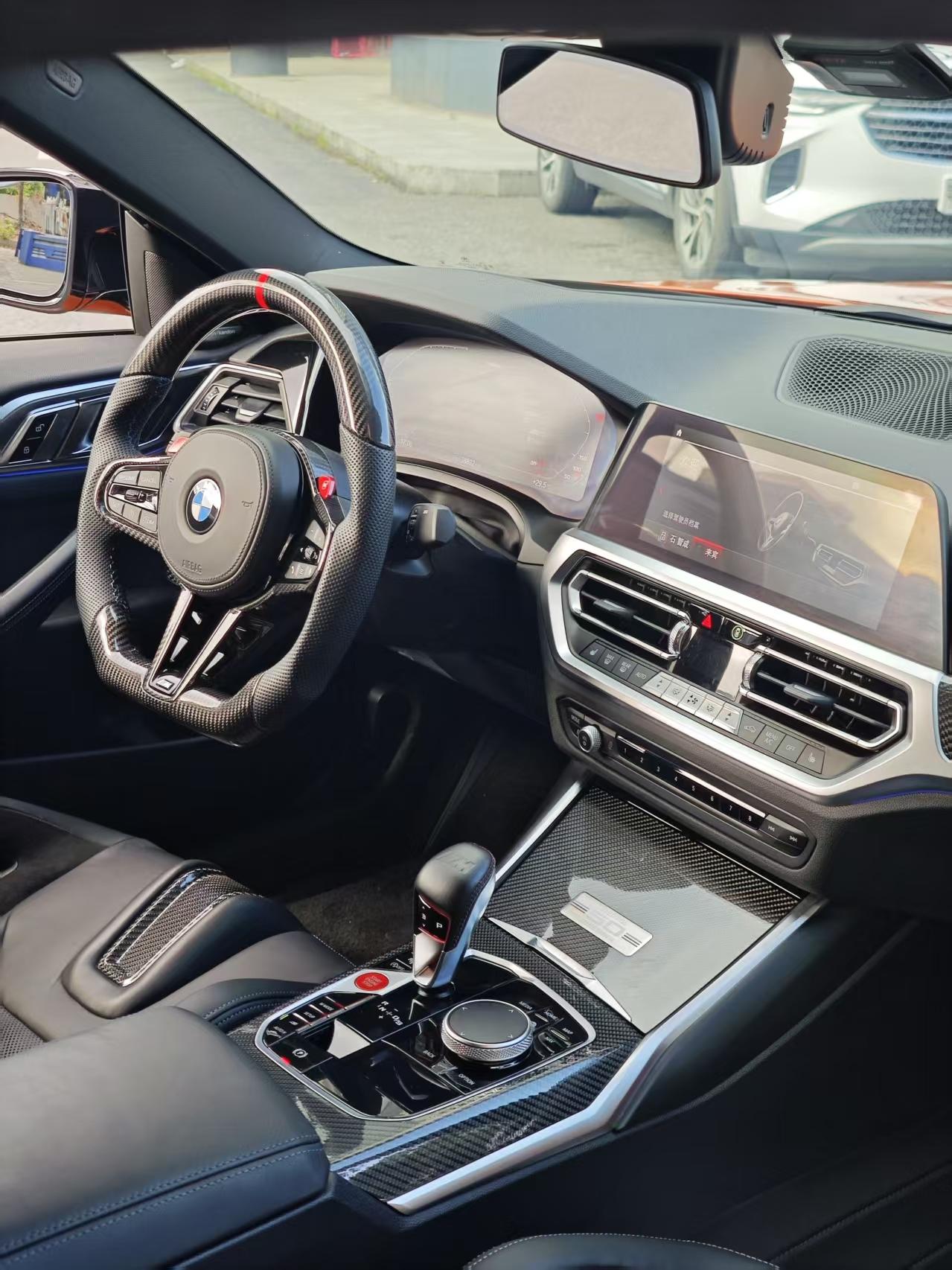 BMW M4 2022 thumb 9