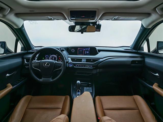 Lexus UX 2020 thumb 12