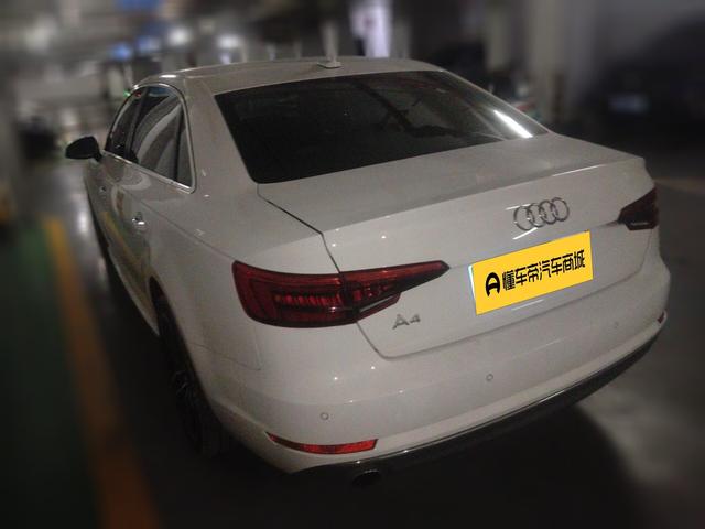 Audi A4 2018 thumb 2