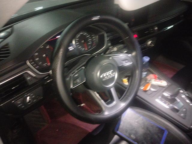 Audi A4 2018 thumb 5