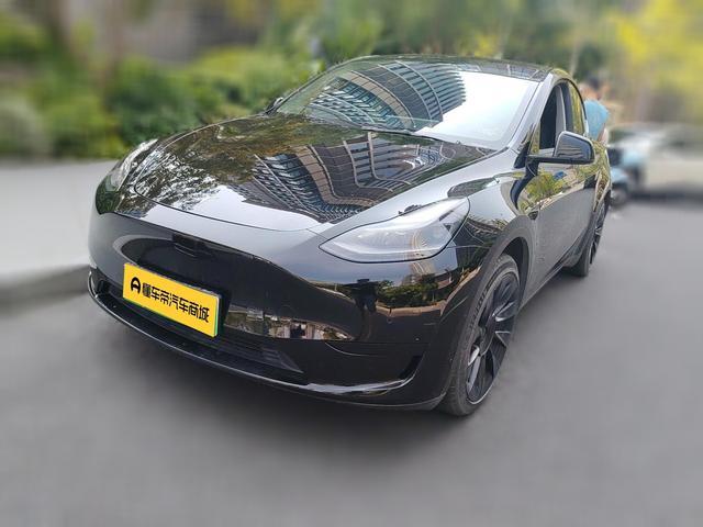 Tesla Model Y 2022 thumb 11