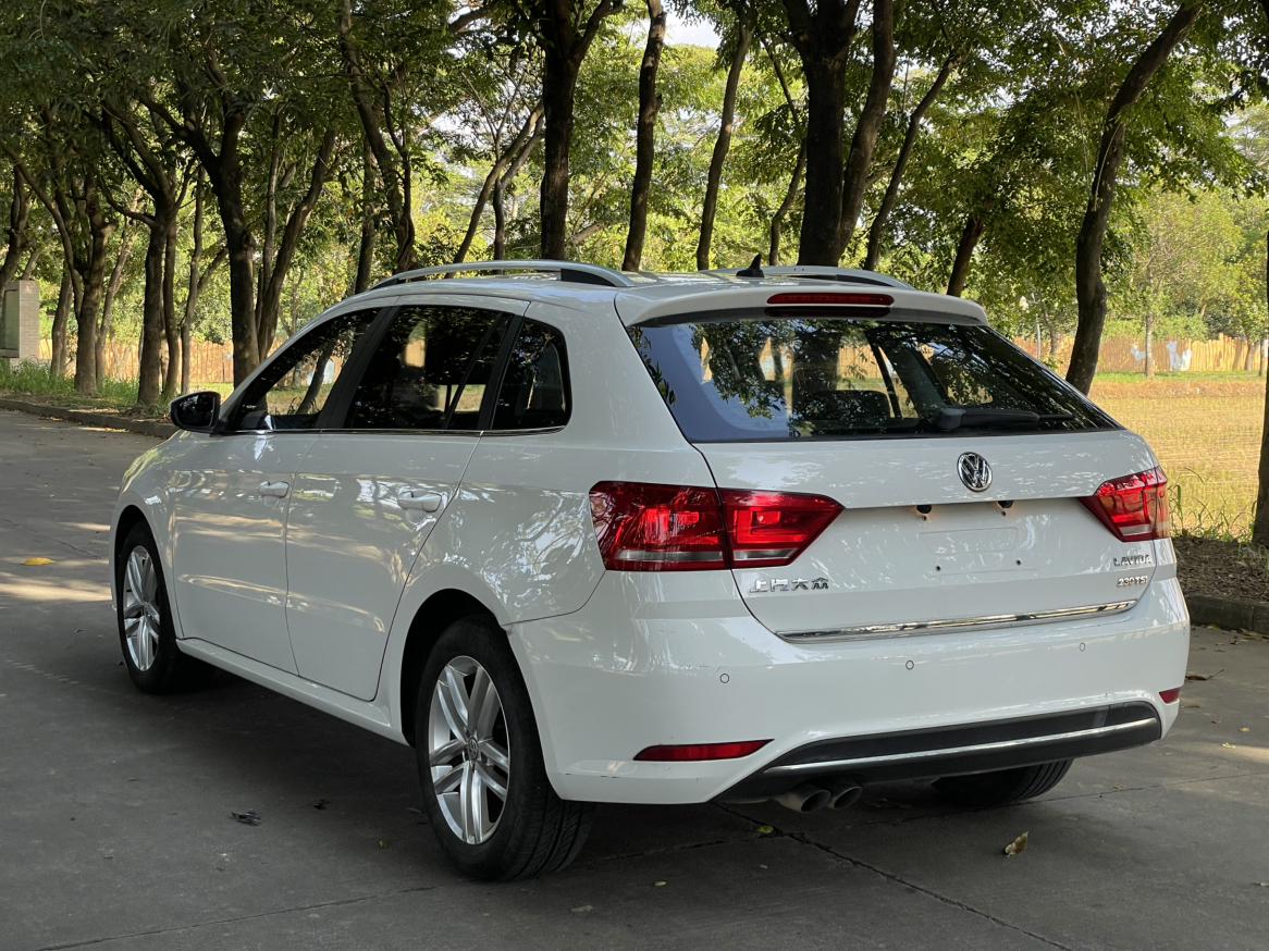 Volkswagen Lavida 2017 thumb 3