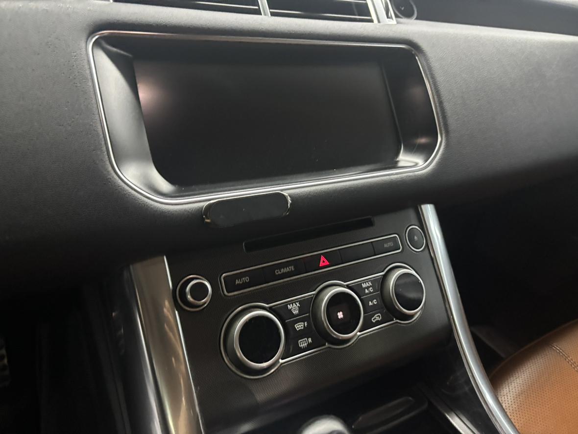Land Rover Range Rover Sport 2017 thumb 5