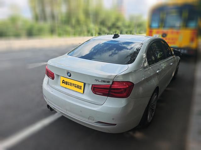 BMW 3 серии 2018 thumb 12