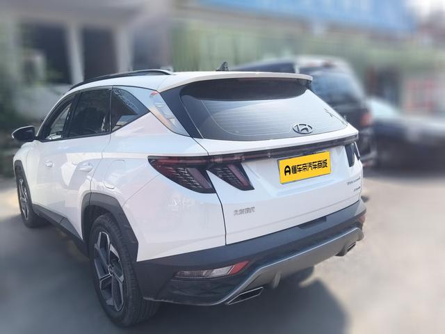 Hyundai Tucson 2023 thumb 2