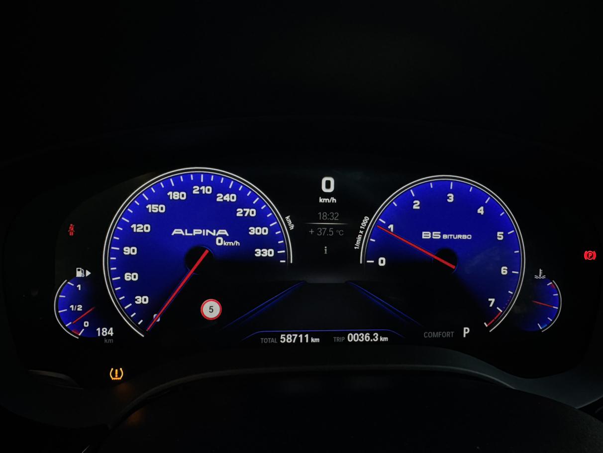 BMW 5 серии 2019 thumb 9