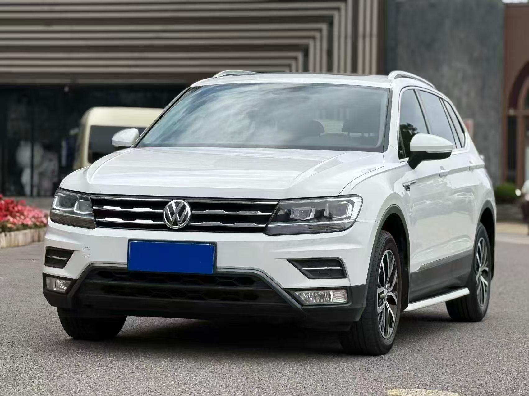 Volkswagen Tiguan 2018 thumb 8