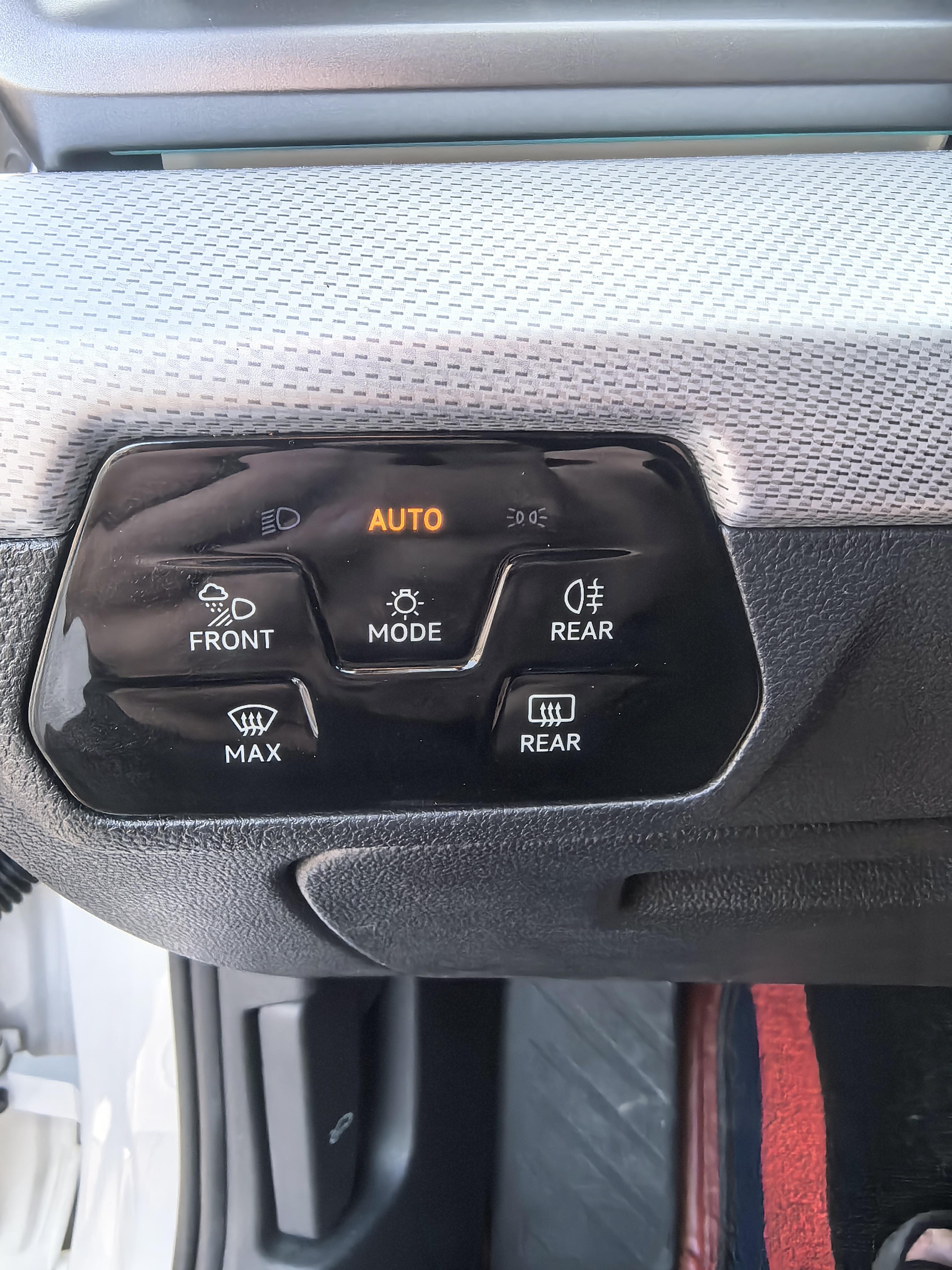 Volkswagen Lamando 2022 thumb 8