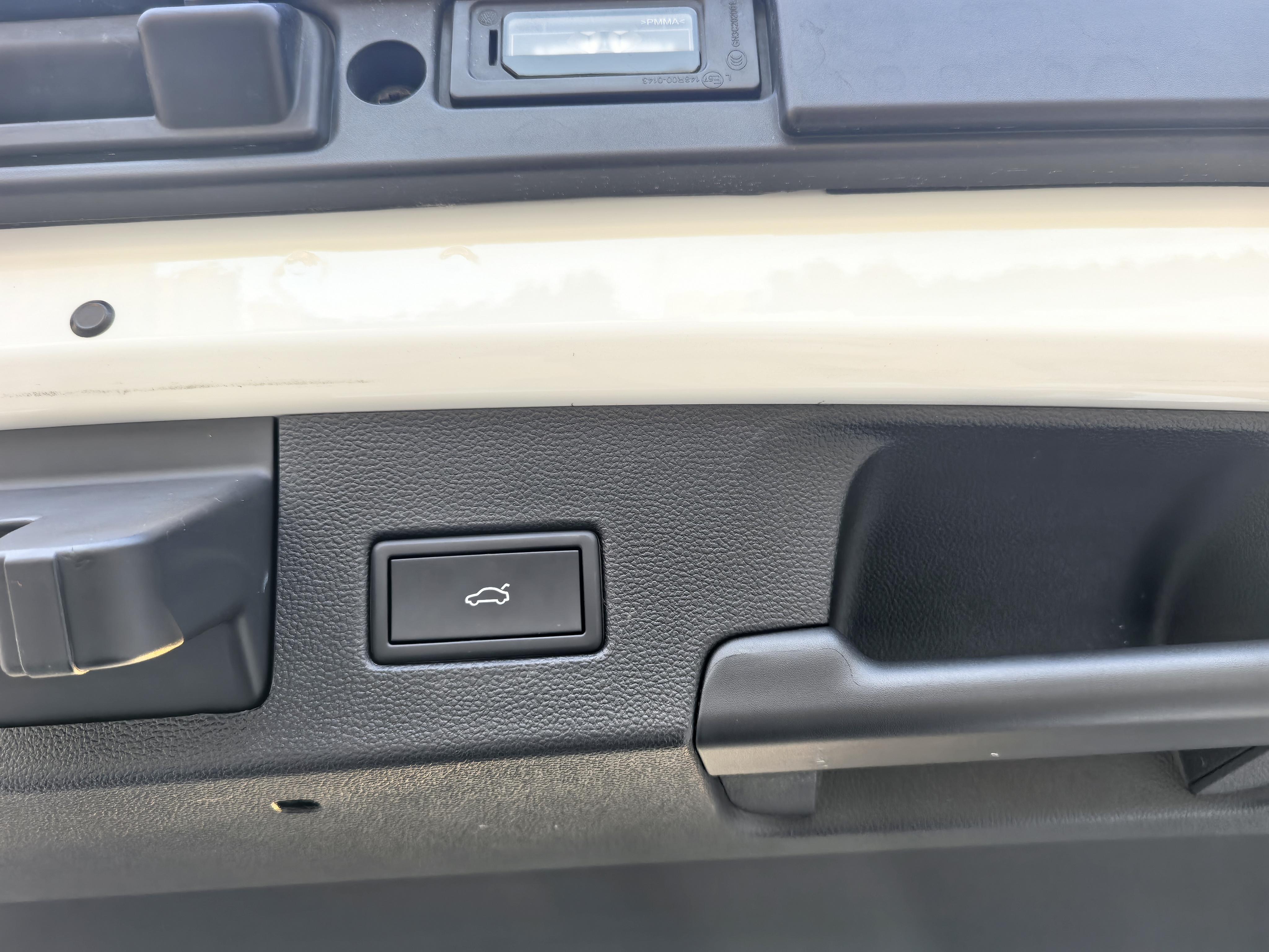 Volkswagen Lamando 2022 thumb 11