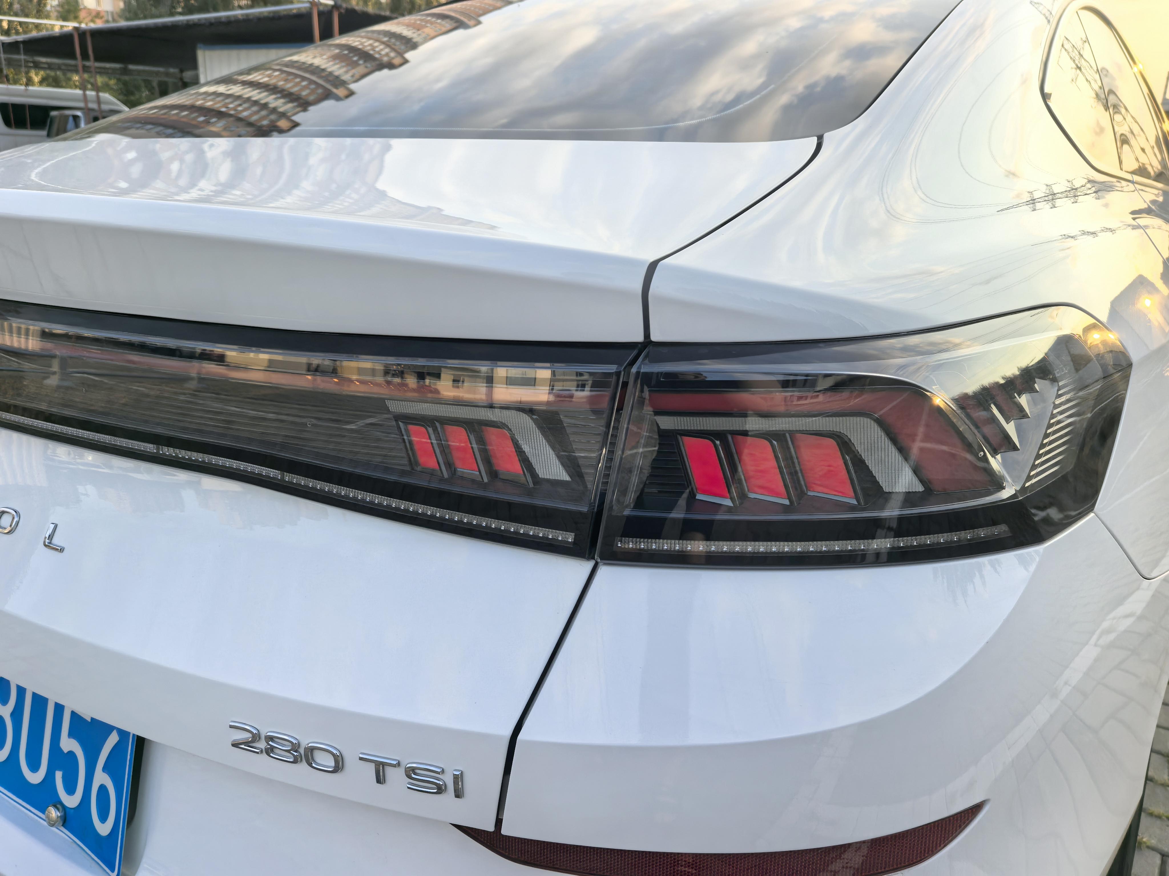Volkswagen Lamando 2022 thumb 12