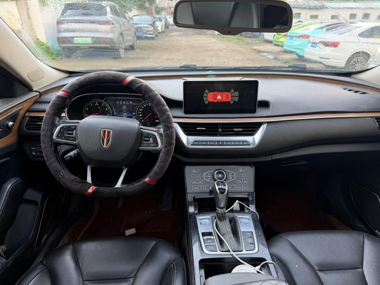 Hongqi H5 2019 thumb 5
