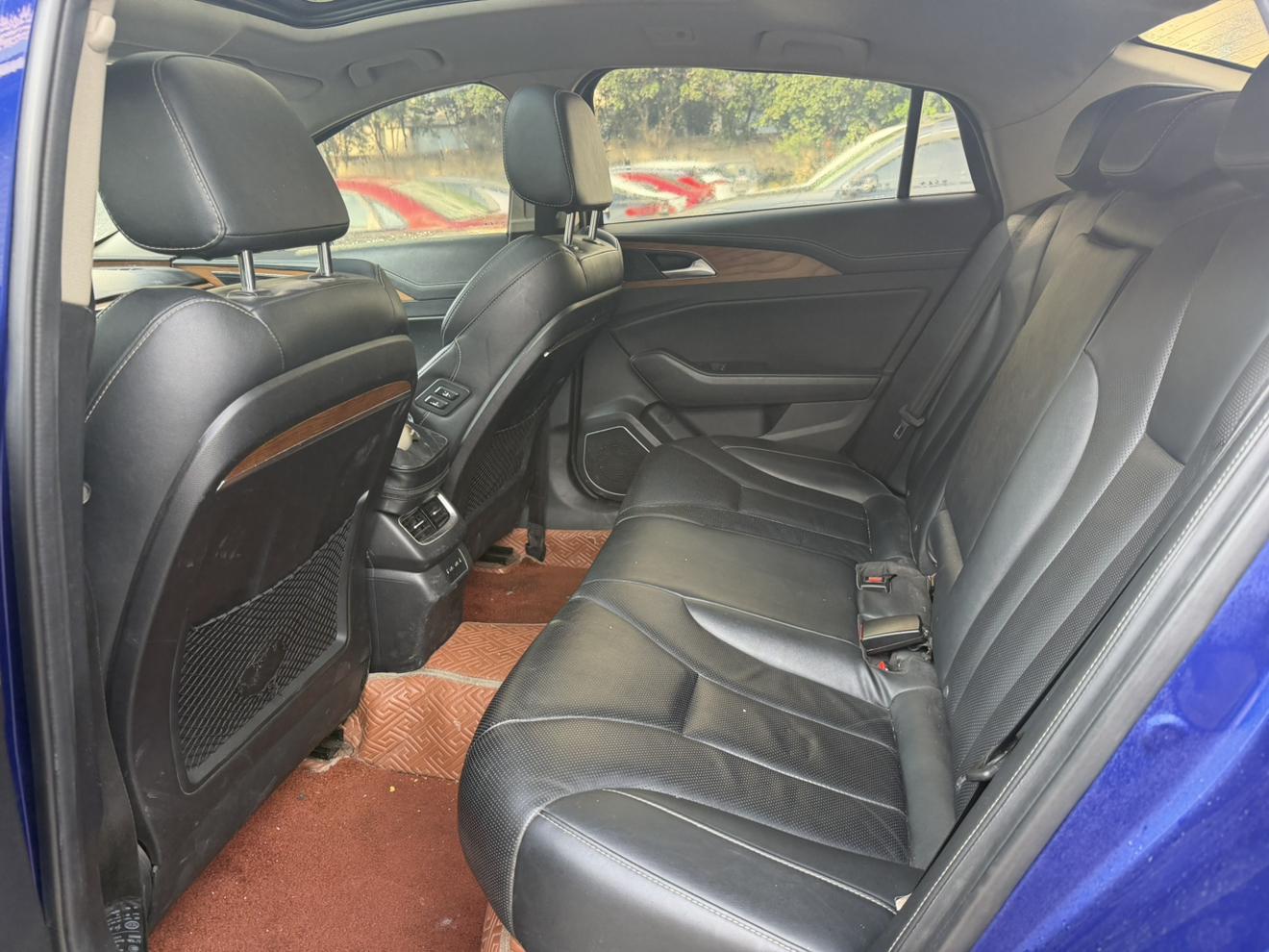 Hongqi H5 2019 thumb 8
