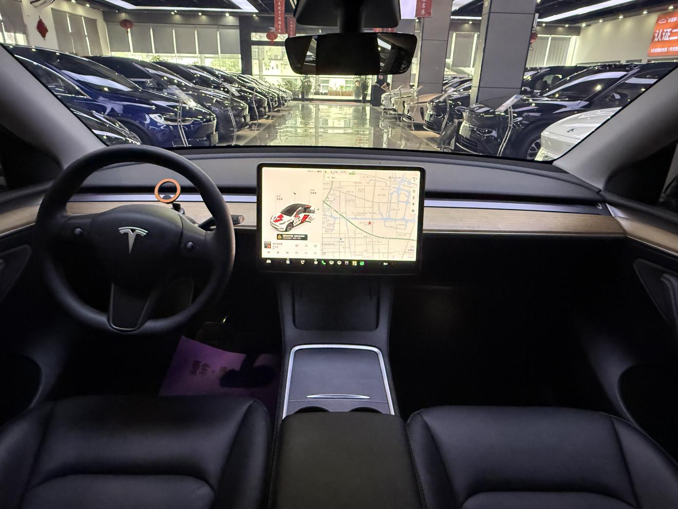 Tesla Model Y 2021 thumb 7