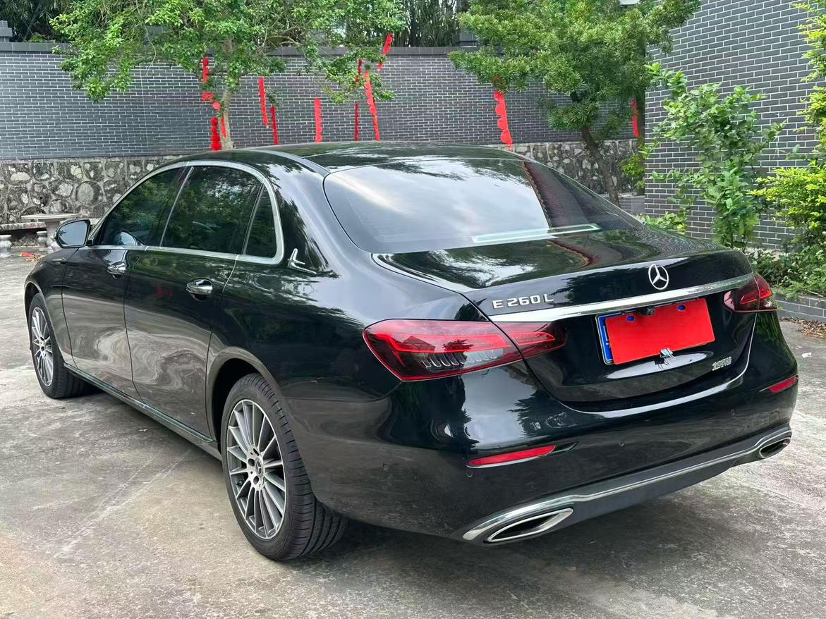 Mercedes-Benz E-Класс 2022 thumb 2