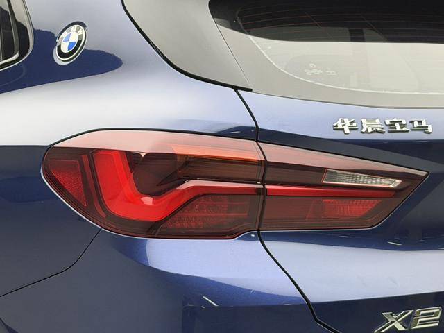 BMW X2 2021 thumb 11
