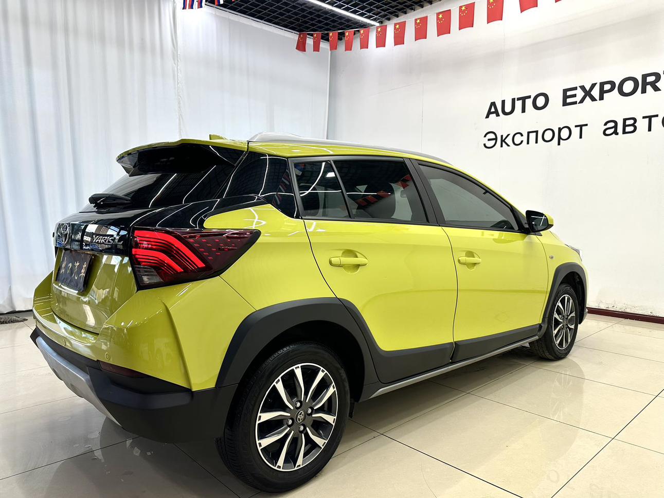 Toyota Yaris 2022 thumb 4