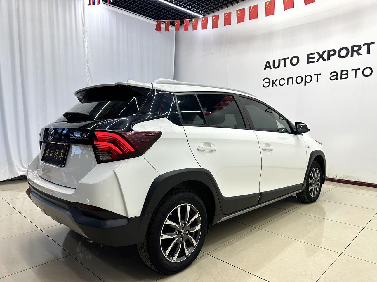 Toyota Yaris 2022 thumb 4