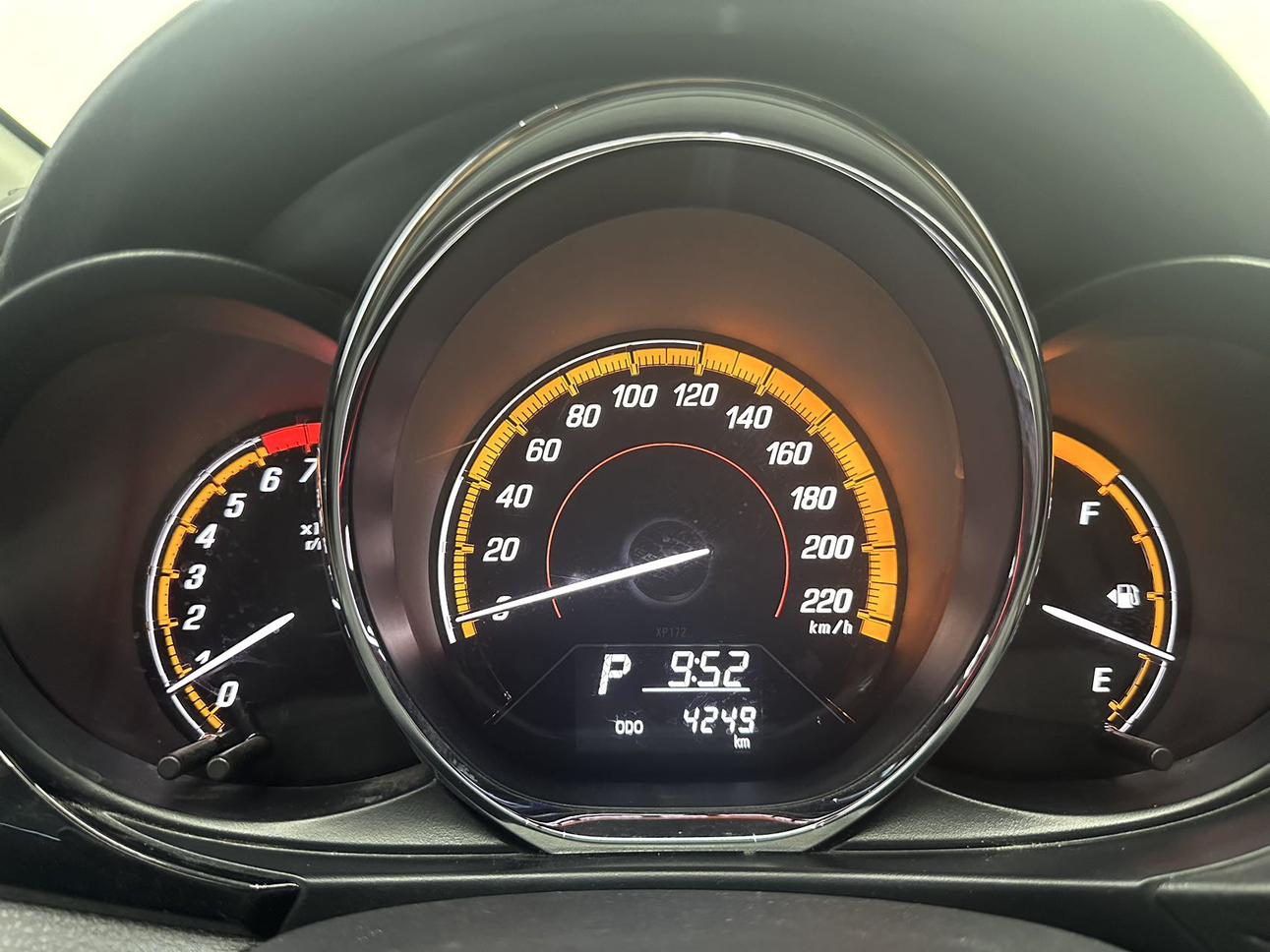 Toyota Yaris 2022 thumb 9