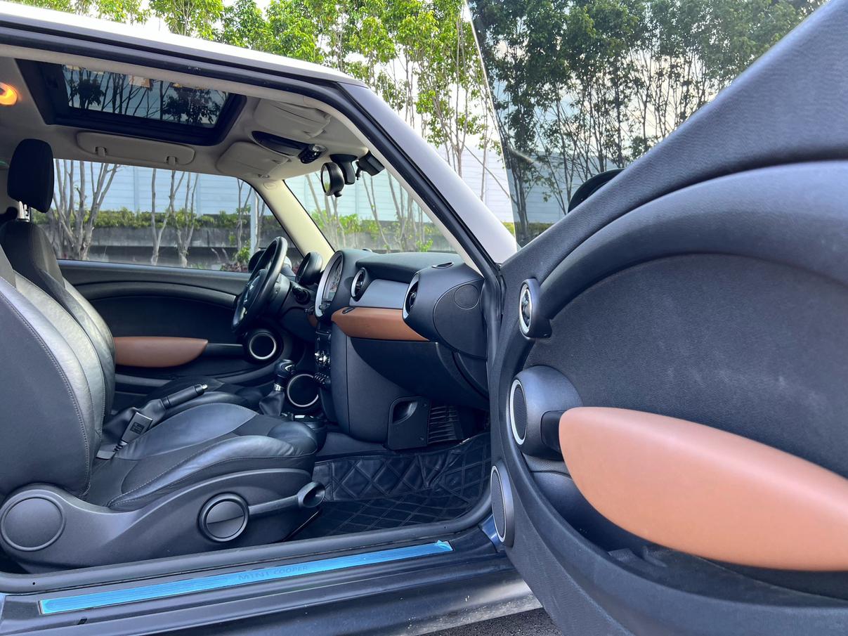 Mini Clubman 2011 thumb 8