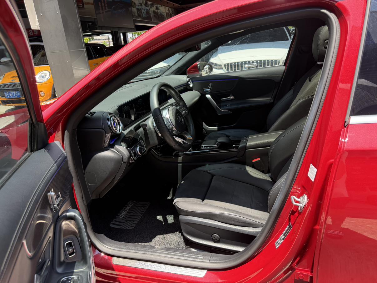 Mercedes-Benz A-Класс 2021 thumb 10