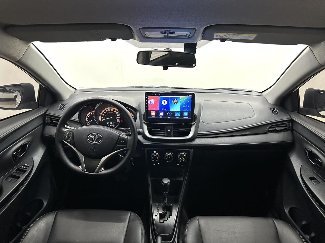 Toyota Yaris 2022 thumb 8