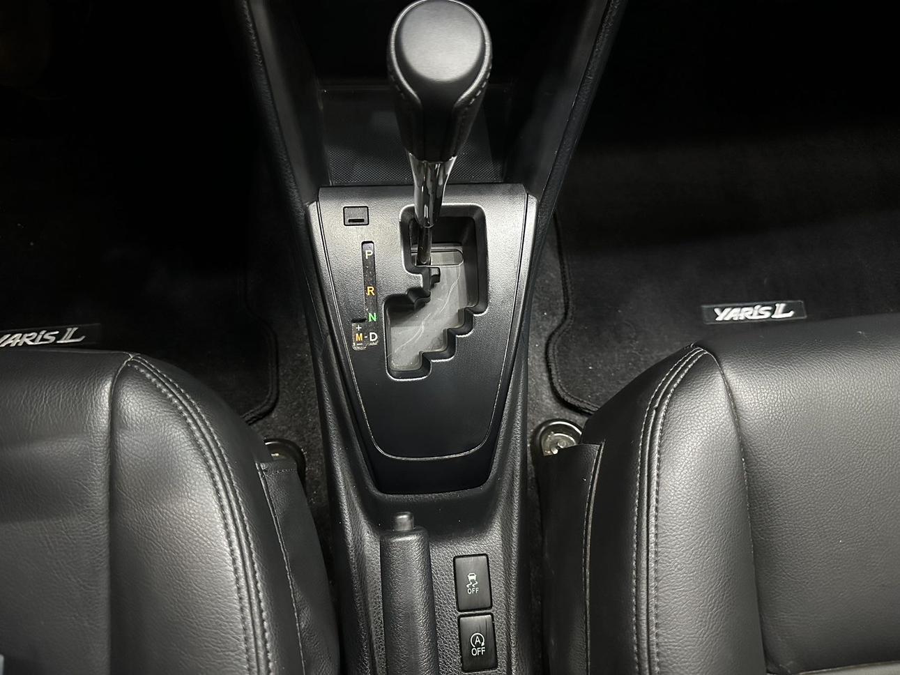 Toyota Yaris 2022 thumb 10