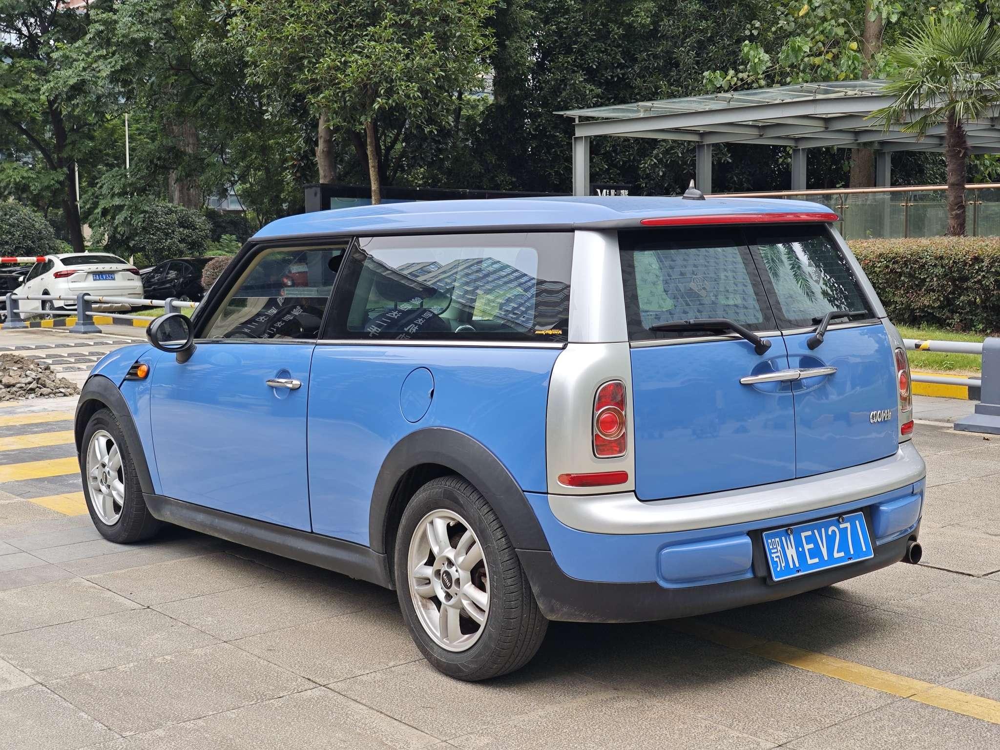 Mini Clubman 2012 thumb 2