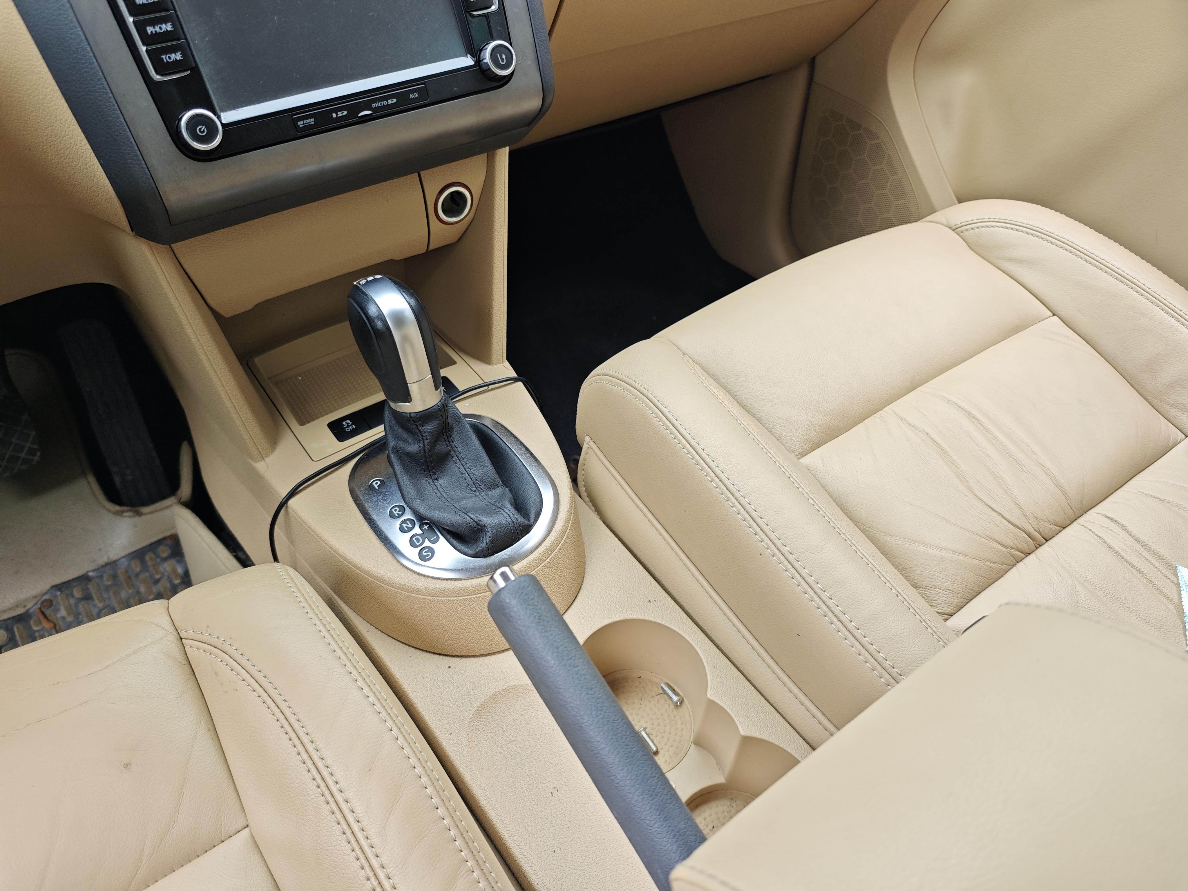 Volkswagen Touran 2013 thumb 8