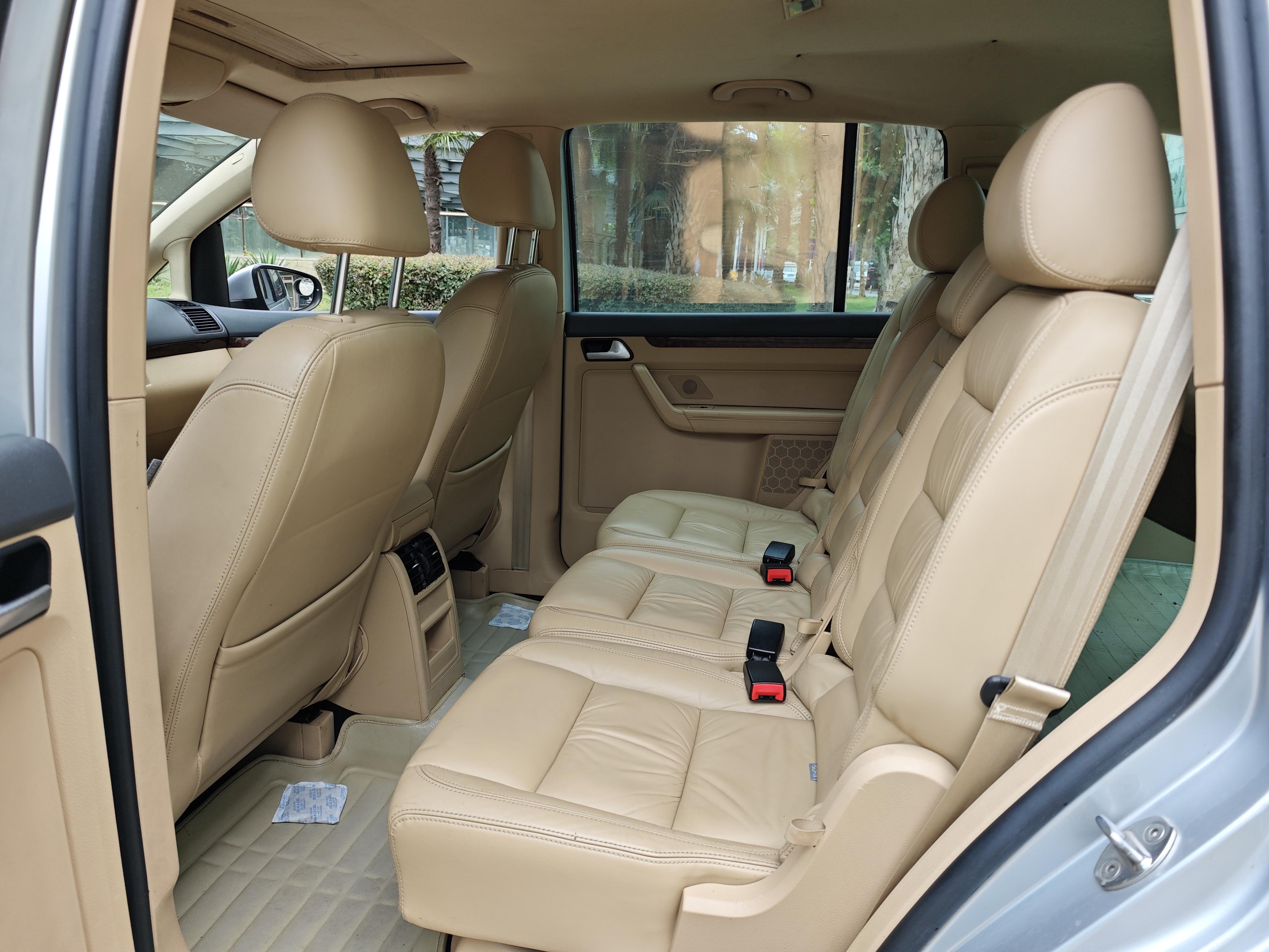 Volkswagen Touran 2013 thumb 12