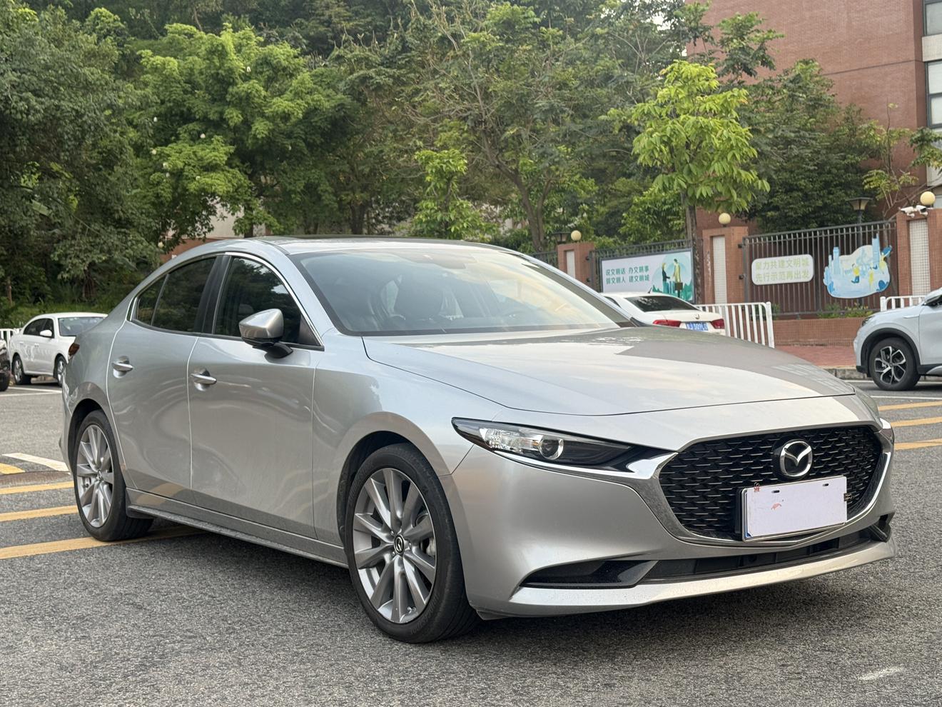 Mazda 3 2021 thumb 10