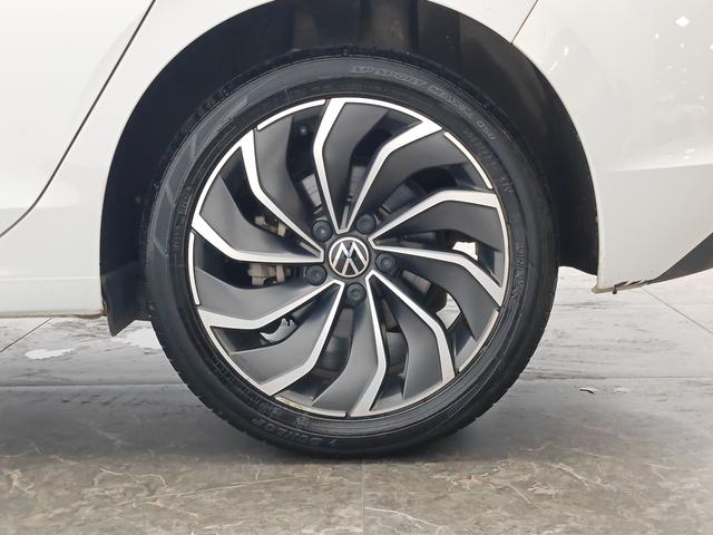 Volkswagen Golf Sportsvan 2023 thumb 7