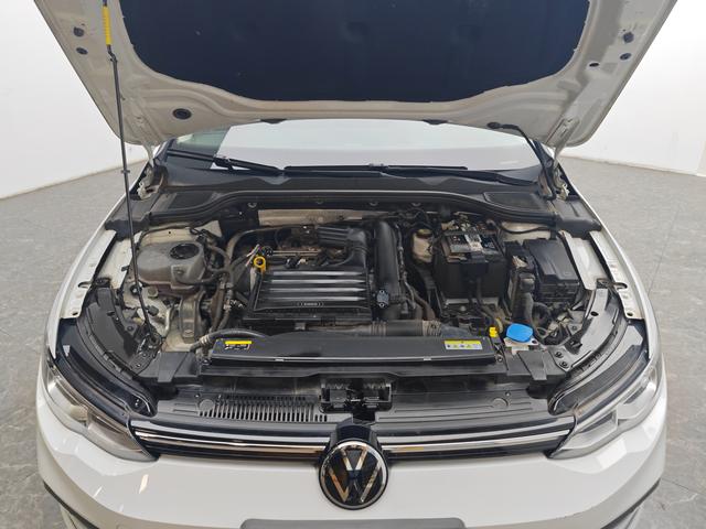 Volkswagen Golf Sportsvan 2023 thumb 8