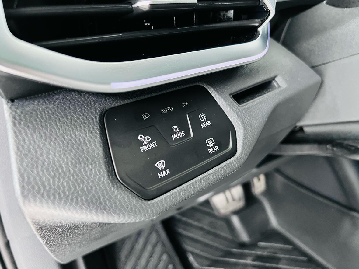 Volkswagen ID.4 2024 thumb 12