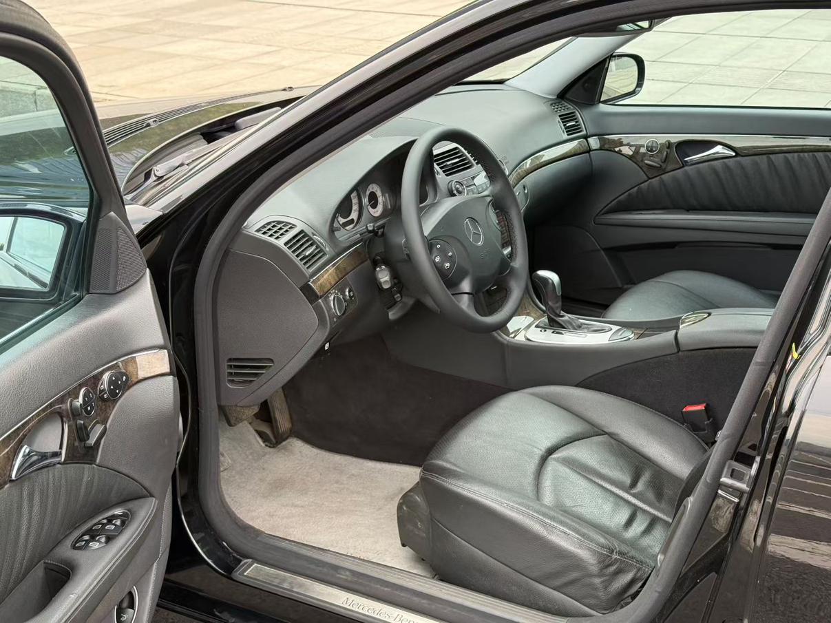 Mercedes-Benz E-Класс 2006 thumb 6