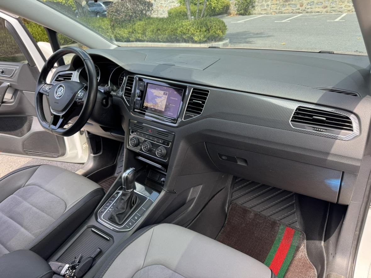 Volkswagen Golf 2019 thumb 12