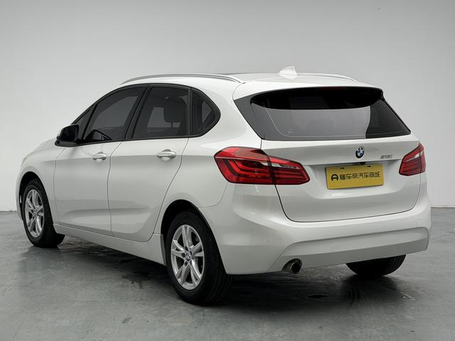 BMW 2 серии Active Tourer 2016 thumb 3