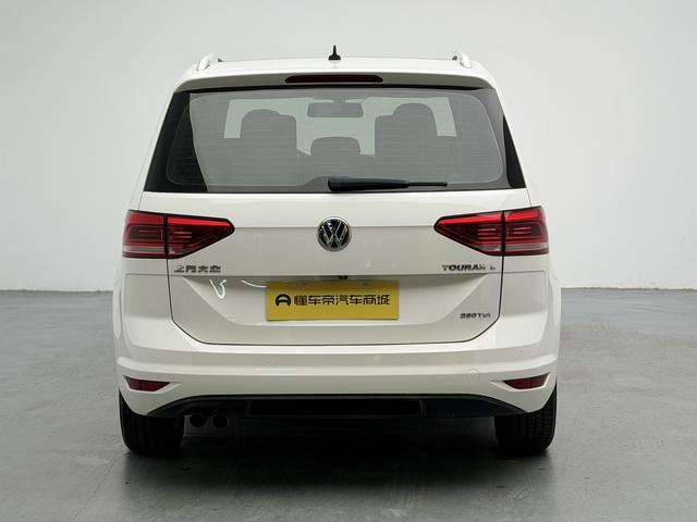 Volkswagen Touran 2018 thumb 4