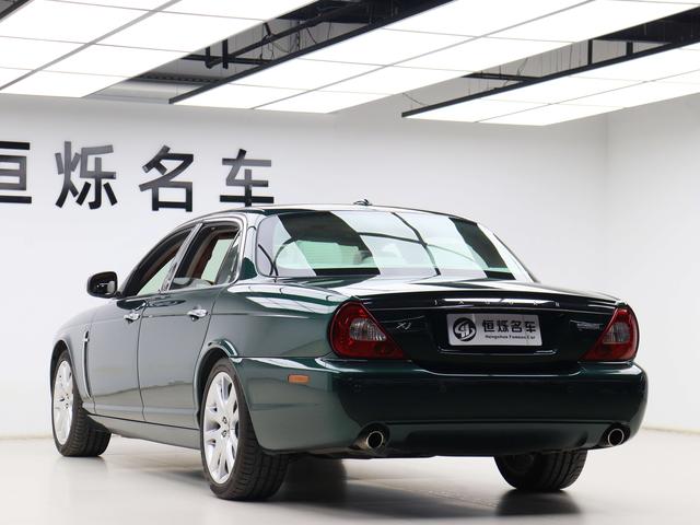Jaguar XJ 2005 thumb 2