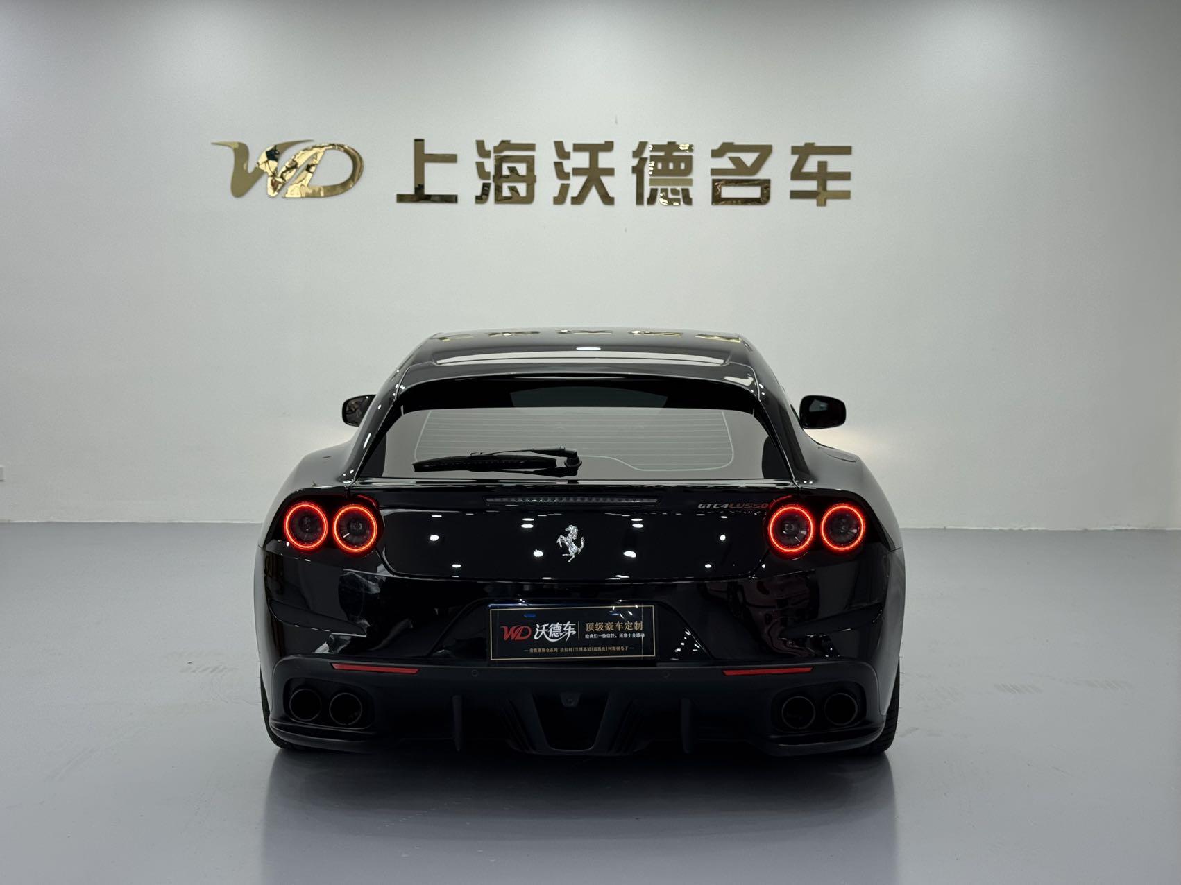 Ferrari GTC4Lusso 2017 thumb 3